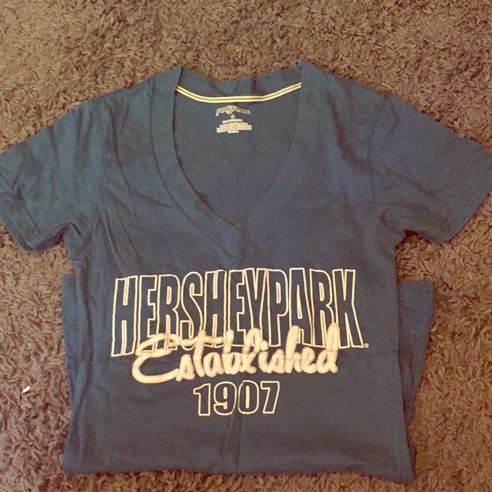 Hershey Park V-Neck